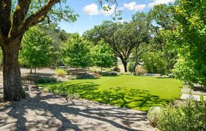 Luxury Wine Country Retreat Surrounded by Oaks & Open Skies - Sonoma, California