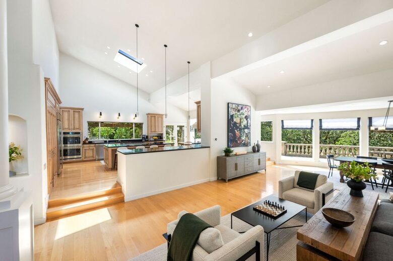 Luxury Wine Country Retreat Surrounded by Oaks & Open Skies - Sonoma, California