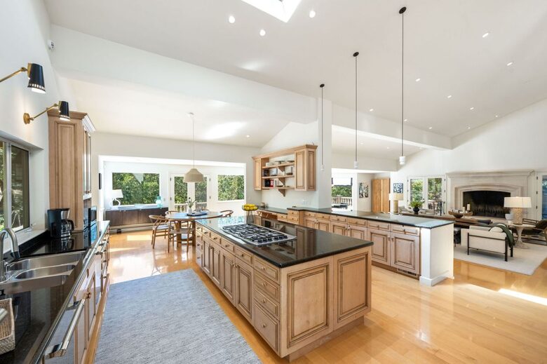 Luxury Wine Country Retreat Surrounded by Oaks & Open Skies - Sonoma, California