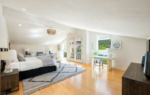 Luxury Wine Country Retreat Surrounded by Oaks & Open Skies - Sonoma, California