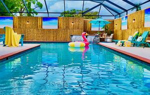 Siesta Key Tiki Hut Hideaway | With large private pool & spa - Sarasota, Florida
