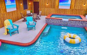 Siesta Key Tiki Hut Hideaway | With large private pool & spa - Sarasota, Florida