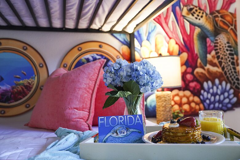 Siesta Key Tiki Hut Hideaway | With large private pool & spa - Sarasota, Florida