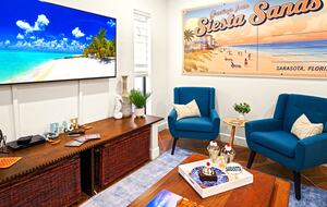 Siesta Key Tiki Hut Hideaway | With large private pool & spa - Sarasota, Florida