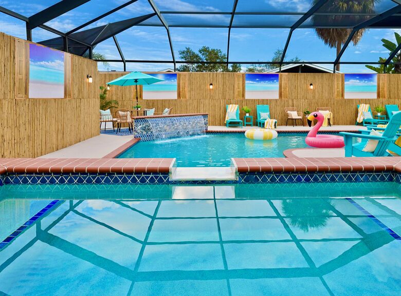 Siesta Key Tiki Hut Hideaway | With large private pool & spa - Sarasota, Florida