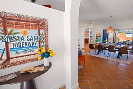 Siesta Key Tiki Hut Hideaway | With a large private pool - Sarasota, Florida