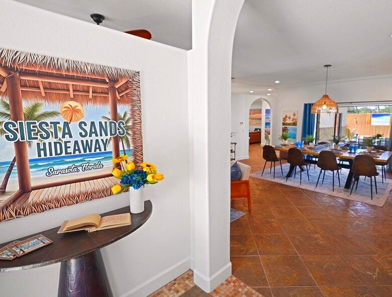 Siesta Key Tiki Hut Hideaway | With large private pool & spa - Sarasota, Florida