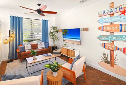 Siesta Key Tiki Hut Hideaway | With large private pool & spa - Sarasota, Florida