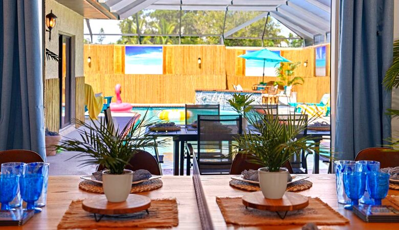 Siesta Key Tiki Hut Hideaway | With large private pool & spa - Sarasota, Florida