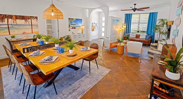 Siesta Key Tiki Hut Hideaway | With large private pool & spa - Sarasota, Florida