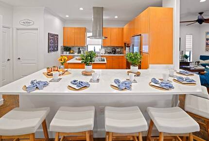 Siesta Key Tiki Hut Hideaway | With large private pool & spa - Sarasota, Florida