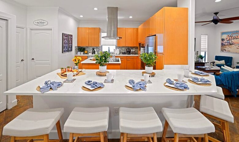 Siesta Key Tiki Hut Hideaway | With large private pool & spa - Sarasota, Florida