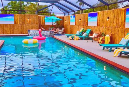 Siesta Key Tiki Hut Hideaway | With large private pool & spa - Sarasota, Florida