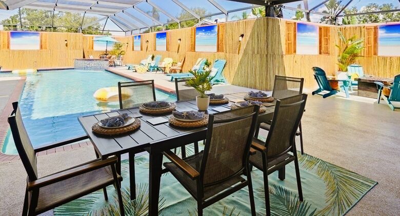 Siesta Key Tiki Hut Hideaway | With large private pool & spa - Sarasota, Florida