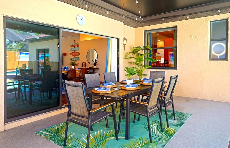 Siesta Key Tiki Hut Hideaway | With large private pool & spa - Sarasota, Florida