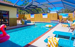 Siesta Key Tiki Hut Hideaway | With large private pool & spa - Sarasota, Florida