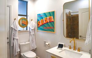 Siesta Key Tiki Hut Hideaway | With large private pool & spa - Sarasota, Florida