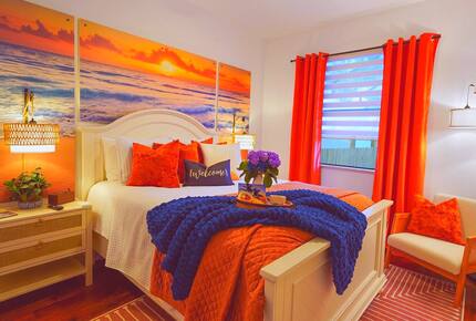 Siesta Key Tiki Hut Hideaway | With large private pool & spa - Sarasota, Florida