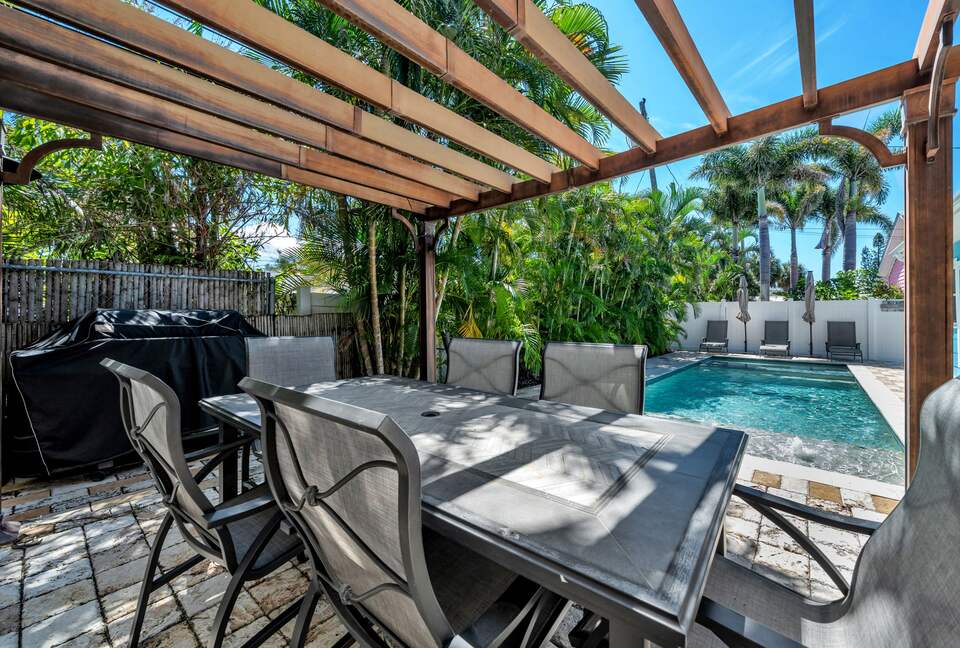 Clearwater Beach Bungalow - Clearwater Beach, Florida