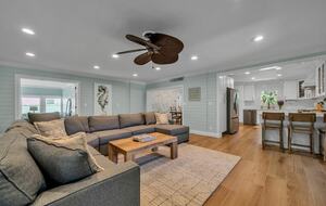 Clearwater Beach Bungalow - Clearwater Beach, Florida