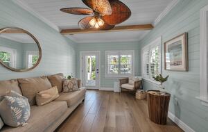 Clearwater Beach Bungalow - Clearwater Beach, Florida