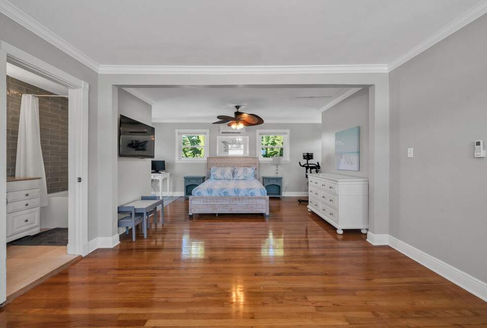 Clearwater Beach Bungalow - Clearwater Beach, Florida