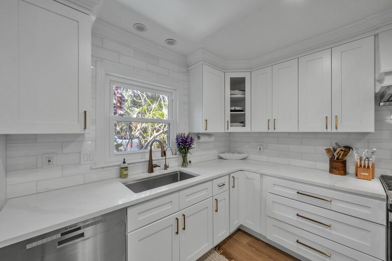 Clearwater Beach Bungalow - Clearwater Beach, Florida