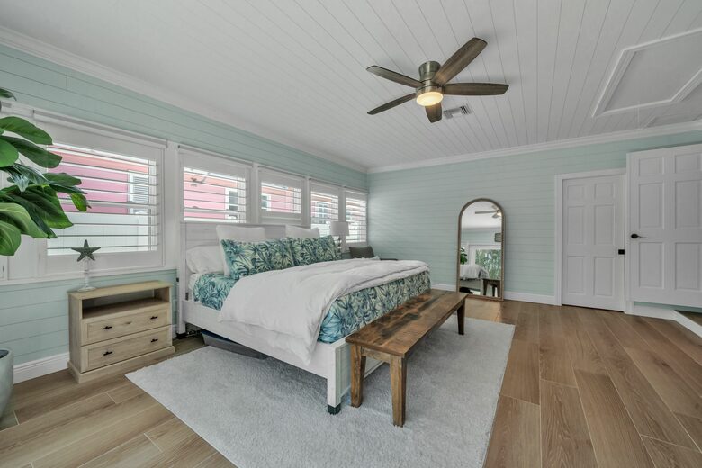 Clearwater Beach Bungalow - Clearwater Beach, Florida