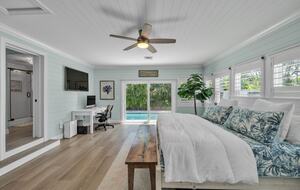 Clearwater Beach Bungalow - Clearwater Beach, Florida