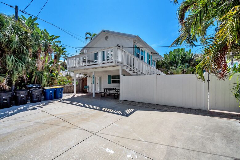 Coastal Triplex - A block from beach! - Clearwater, Florida