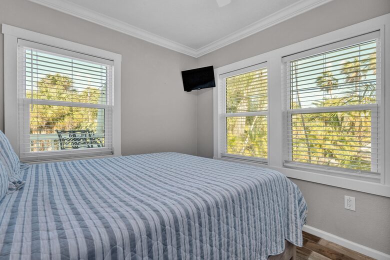 Coastal Triplex - A block from beach! - Clearwater, Florida