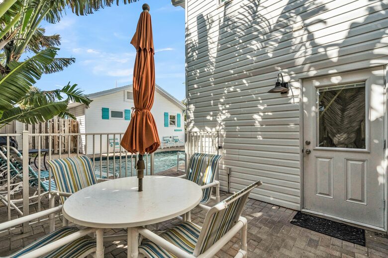 Coastal Triplex - A block from beach! - Clearwater, Florida