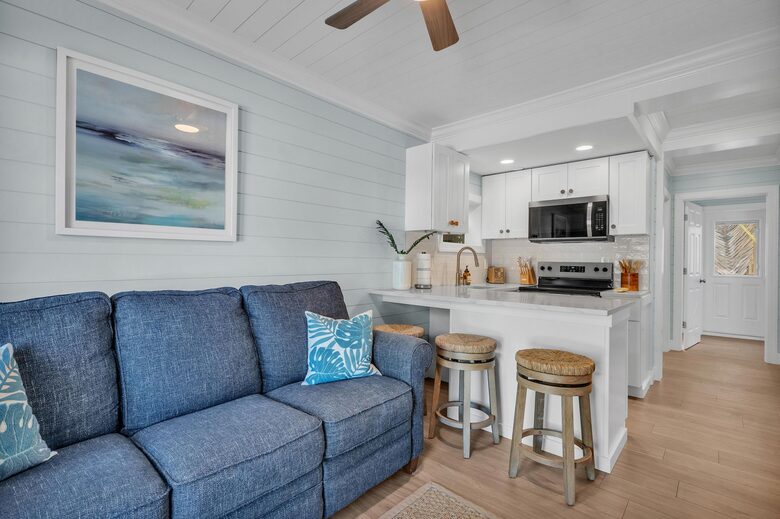 Coastal Triplex - A block from beach! - Clearwater, Florida