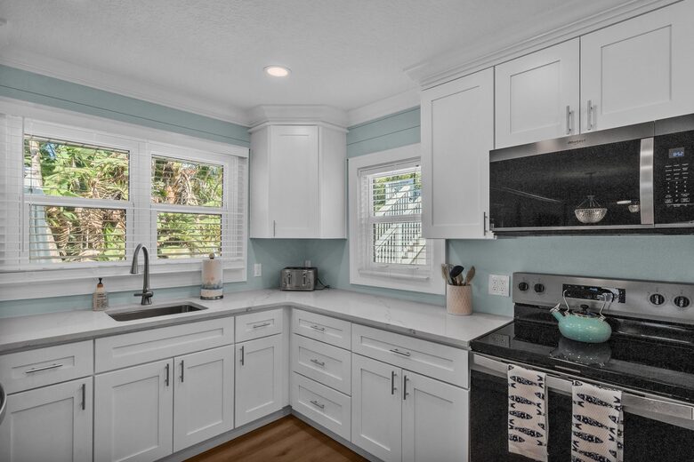 Coastal Triplex - A block from beach! - Clearwater, Florida