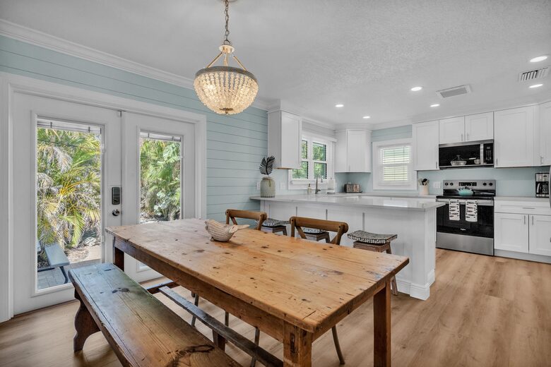 Coastal Triplex - A block from beach! - Clearwater, Florida