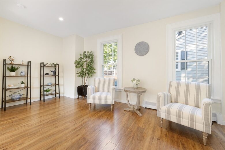 Renovated 1834 Home in the Heart of Mystic - Stonington, Connecticut