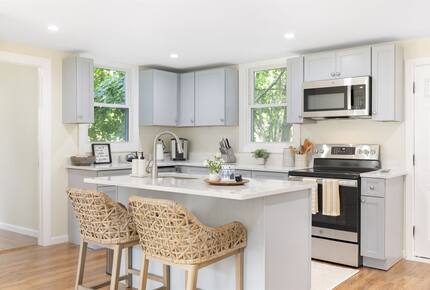 Renovated 1834 Home in the Heart of Mystic - Stonington, Connecticut
