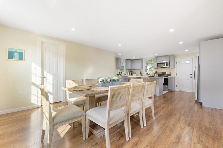 Renovated 1834 Home in the Heart of Mystic - Stonington, Connecticut