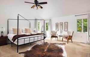 Riverfront Chalet Retreat near Harpers Ferry - Harpers Ferry, West Virginia