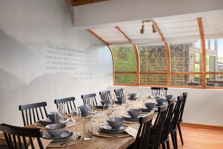 Riverfront Chalet Retreat near Harpers Ferry - Harpers Ferry, West Virginia