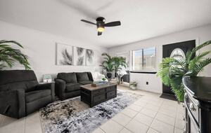 Private Garden Townhome near Panama City Beach - Panama City Beach, Florida