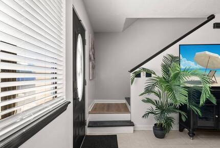 Private Garden Townhome near Panama City Beach - Panama City Beach, Florida