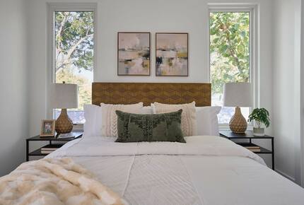 Modern East Austin Retreat with Private Yards Near Downtown - Austin, Texas