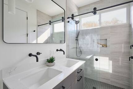 Modern East Austin Retreat with Private Yards Near Downtown - Austin, Texas