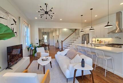 Modern Grant Park Townhouse with BeltLine Access & Private Balconies - Atlanta, Georgia