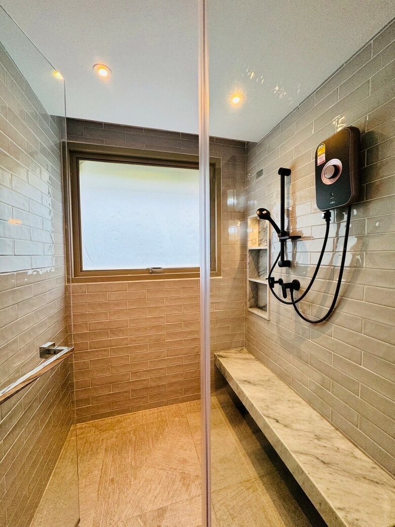 Private Glass House Estate with Pool and Garden in Bangpakong - Chachoengsao, Thailand