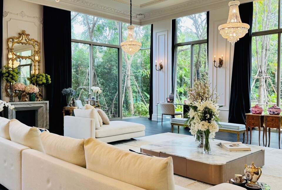 Private Glass House Estate with Pool and Garden in Bangpakong - Chachoengsao, Thailand