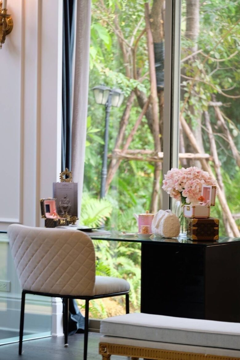 Private Glass House Estate with Pool and Garden in Bangpakong - Chachoengsao, Thailand