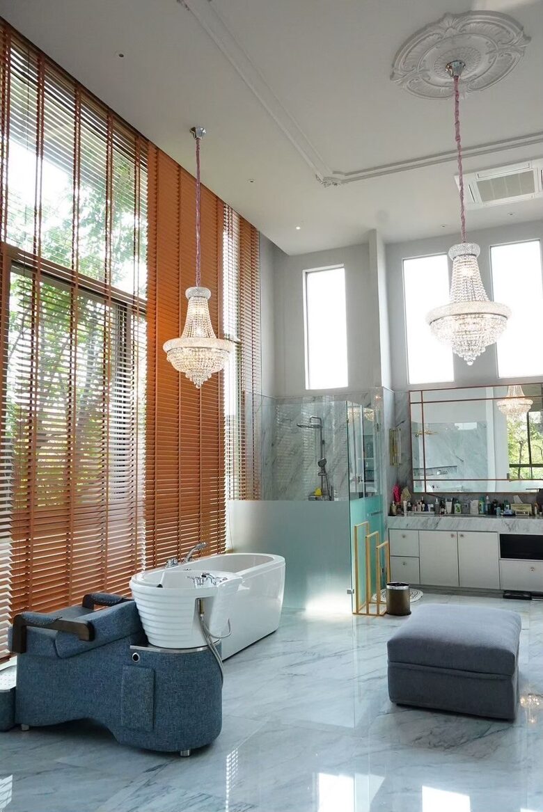 Private Glass House Estate with Pool and Garden in Bangpakong - Chachoengsao, Thailand