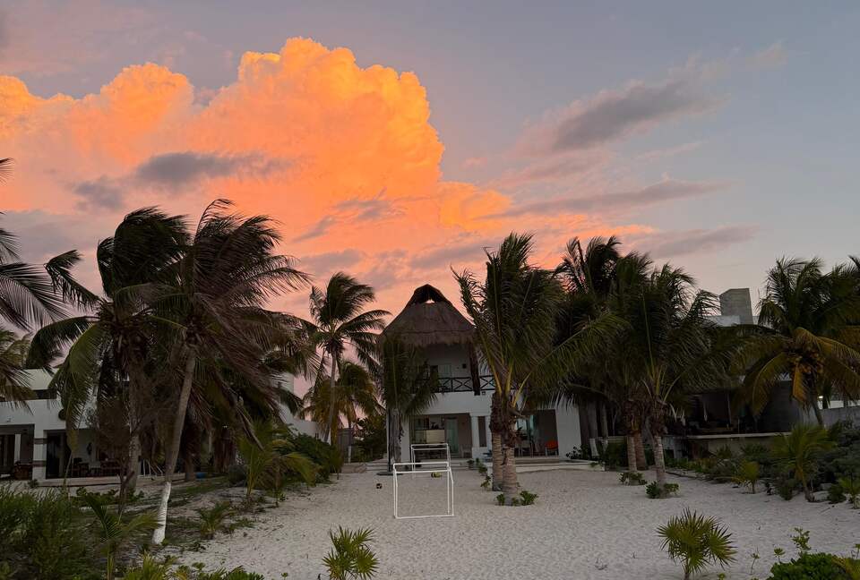 Beach front house with pool in Yucatan - Chicxulub Puerto, Mexico